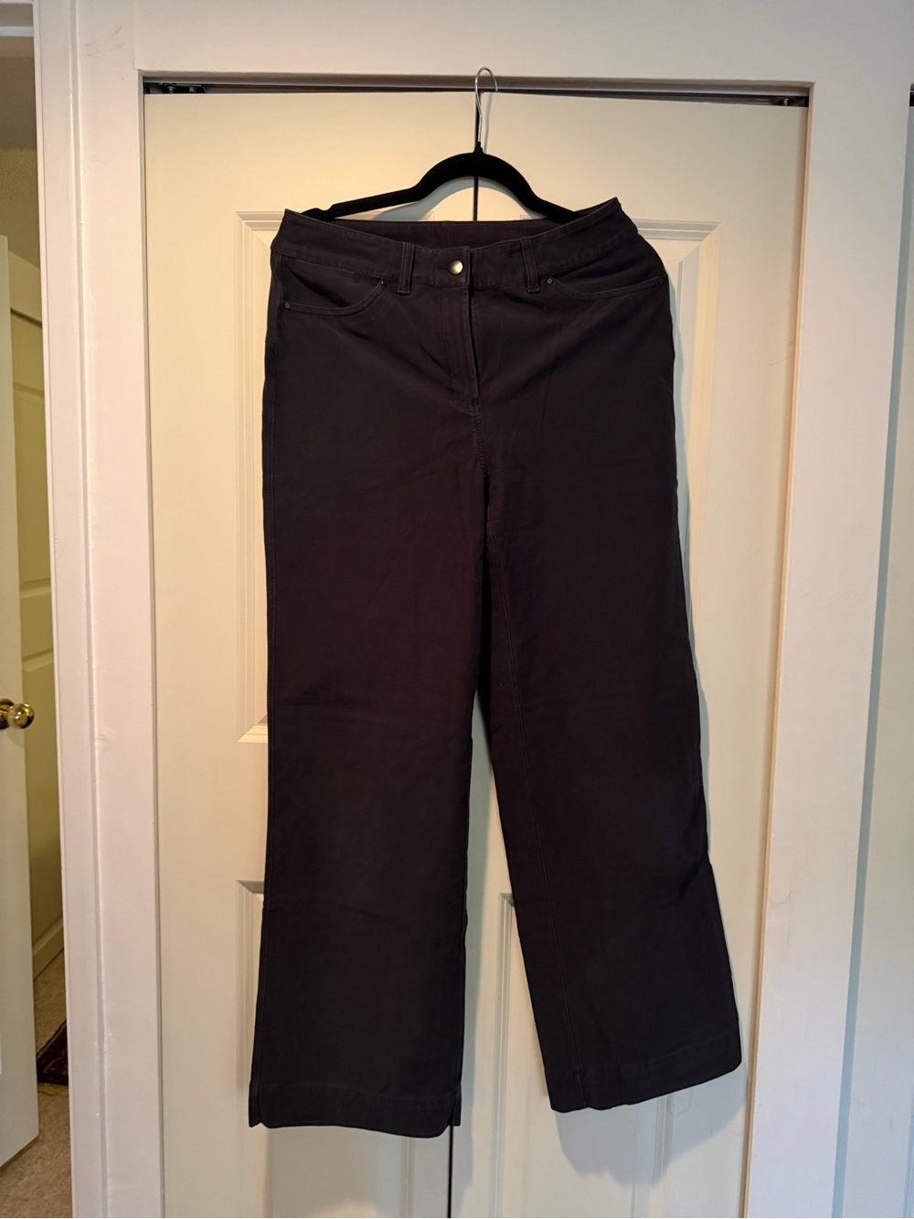 Lululemon City Sleek Classic Black Women's Straight-Leg Pants